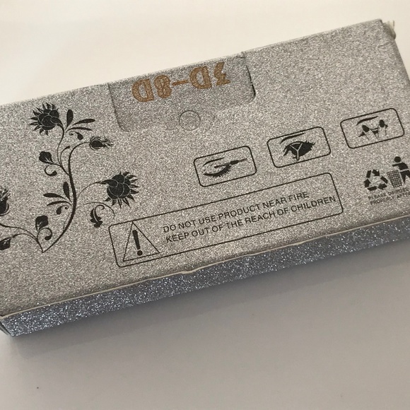 Women Eyelashes Fashion Eye Lashes 30mm Thick - Picture 3 of 6